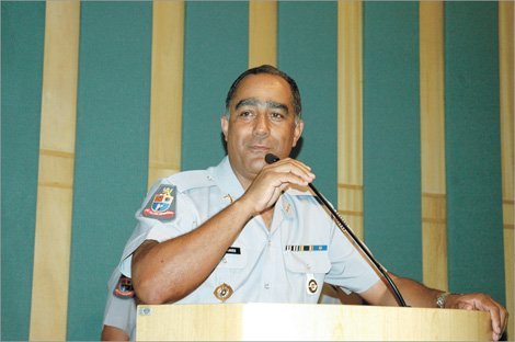 07nov12-comandante-pm.2