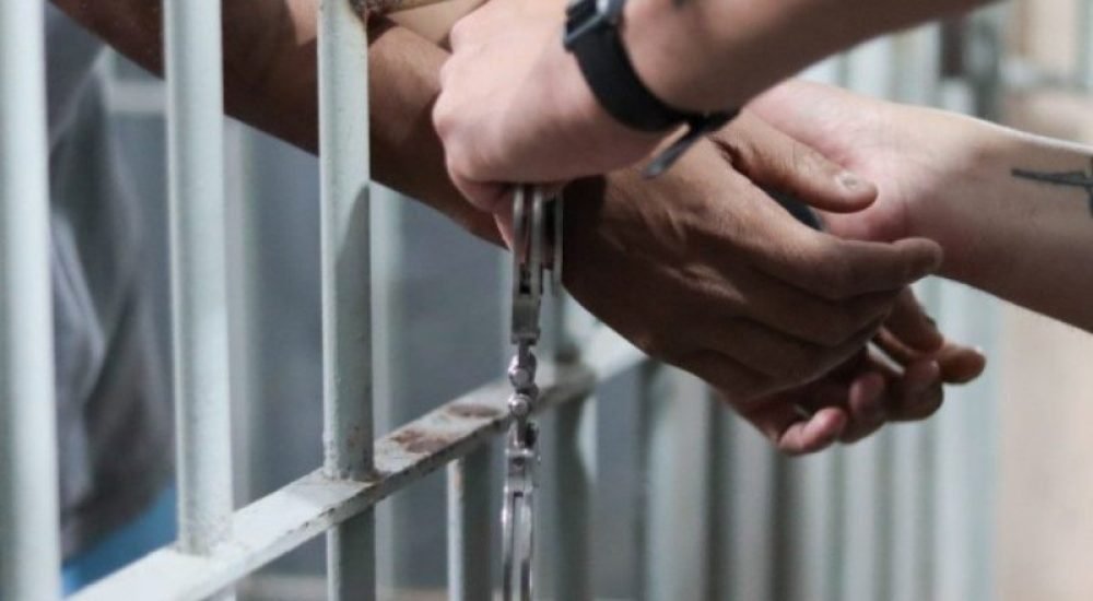 06JAN25-DEL-FIANCA-3