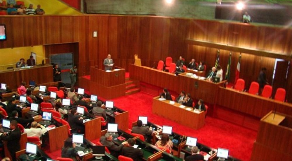 10abr15-pi-delegados-teto-salario