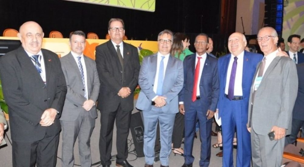 15out24-DP-pb-congresso-1