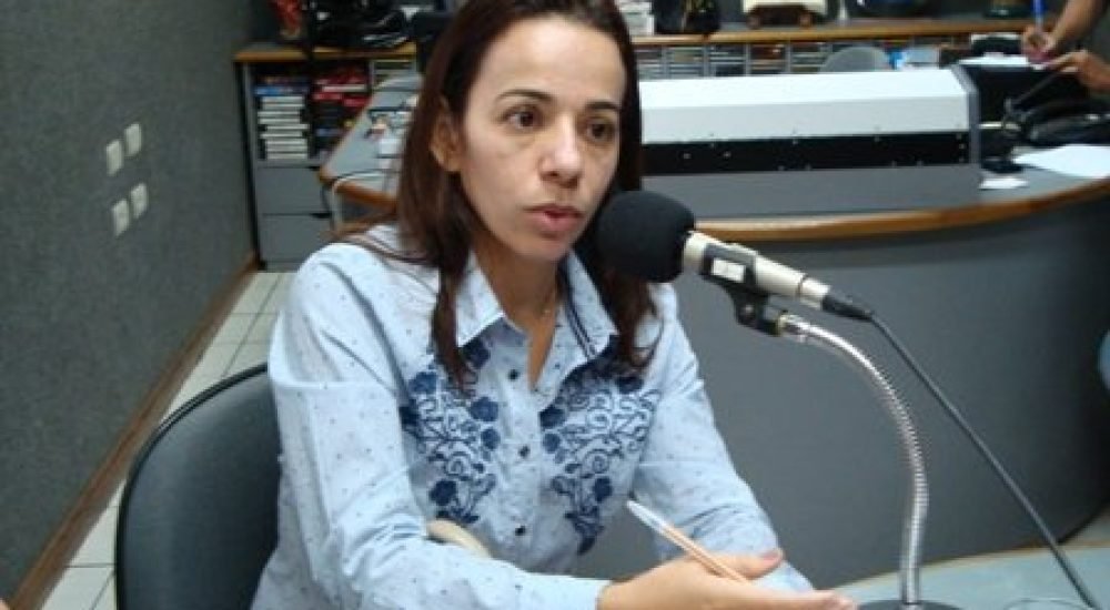 18mai12-promotora-lei.2