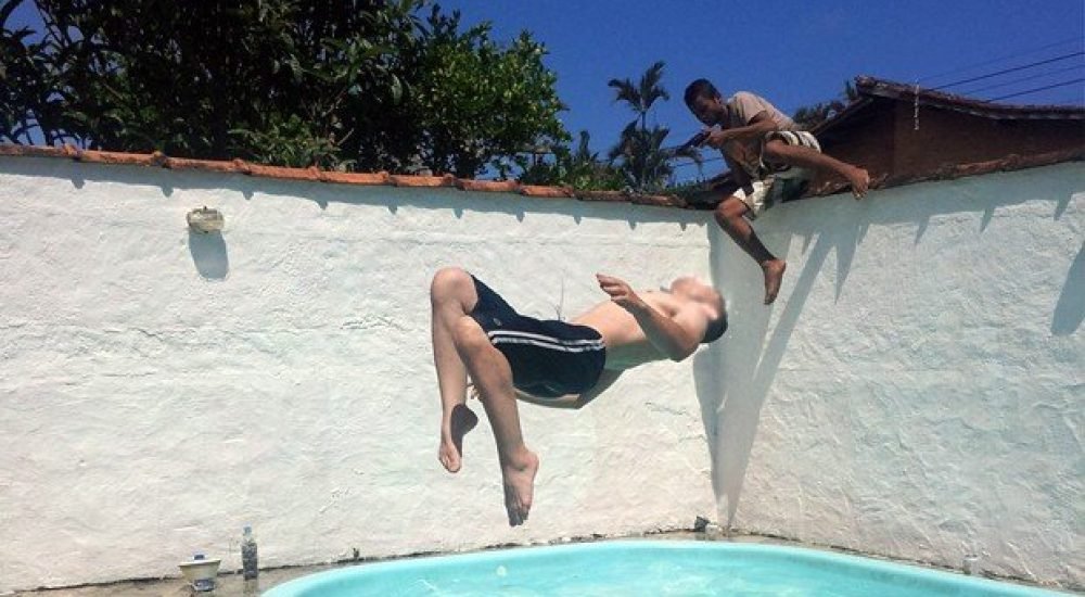 20jan14-ladrao-piscina-2