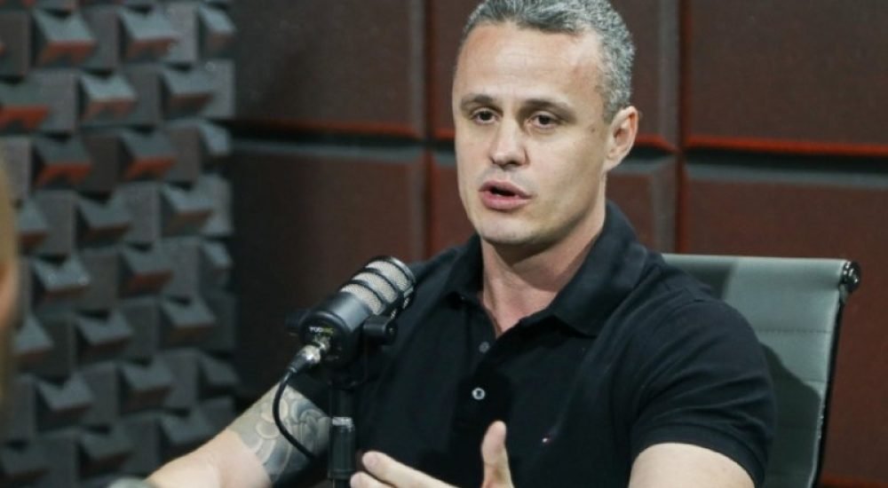 22FEV25-DELEGADO-FALA-SOBRE-TORNOZELEIRA-1