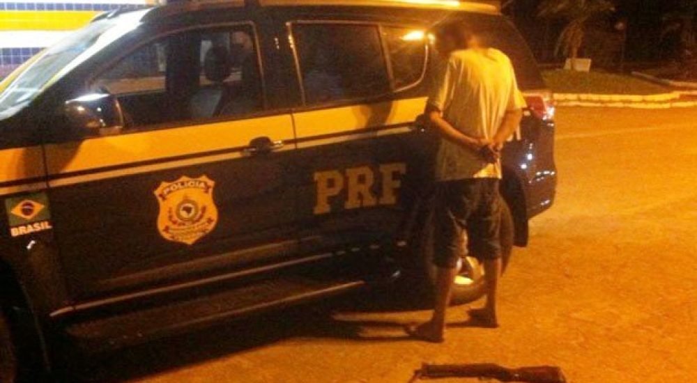 22abr14-homem-atropelar-prf-2