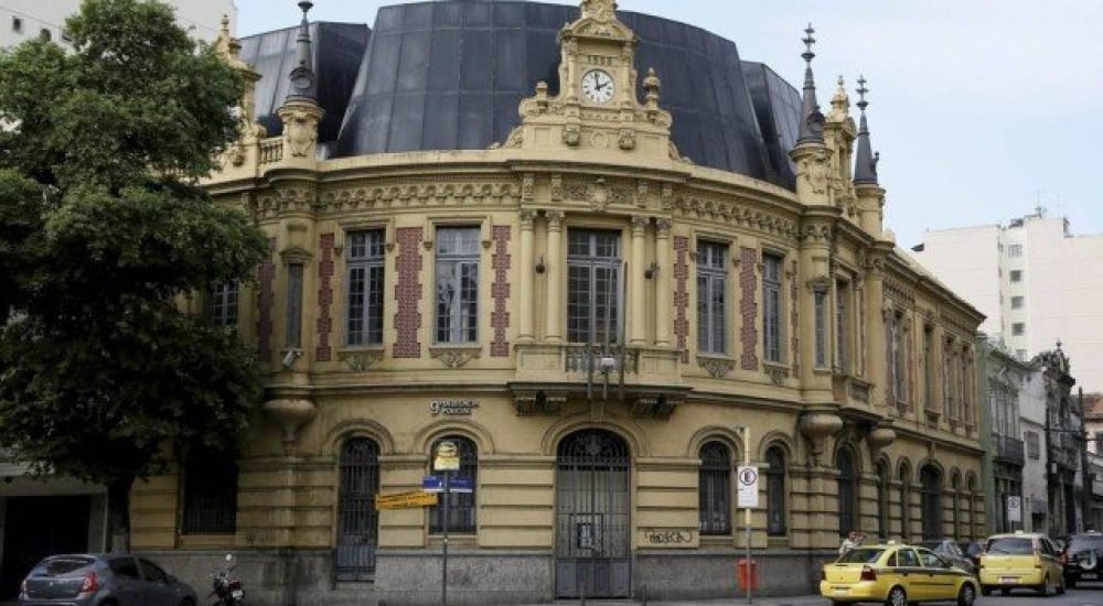 27abr16-rj-delegacia-2