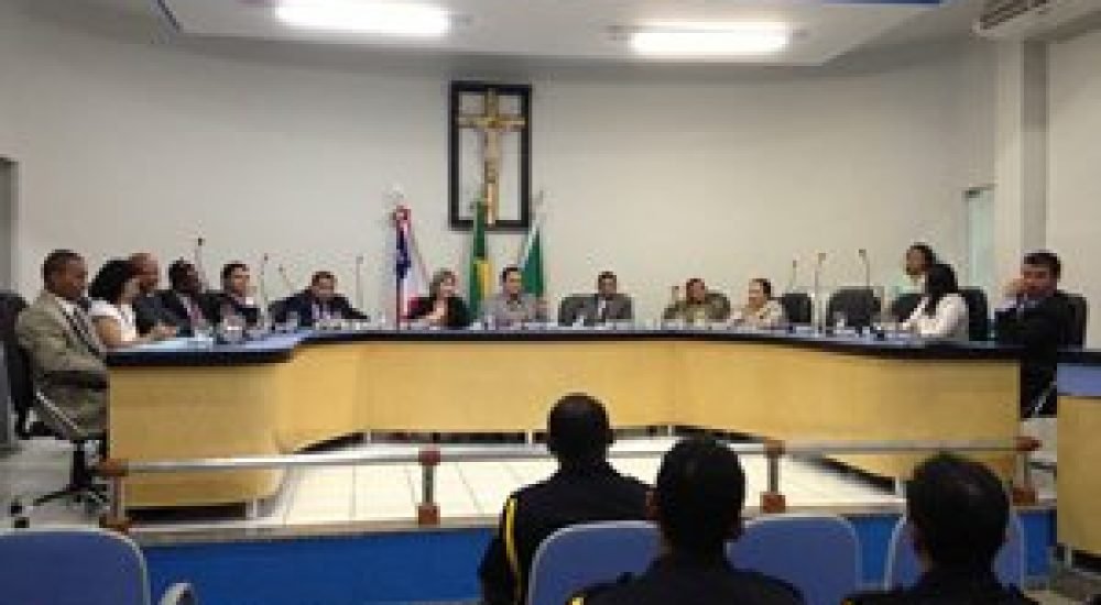 28ago13-ba-reducacao.crimes.2