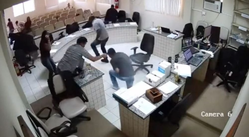 30mar24-pe-filho-justica-proprias-maos