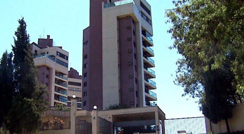 31jul13-assalto-predio.delegado.2