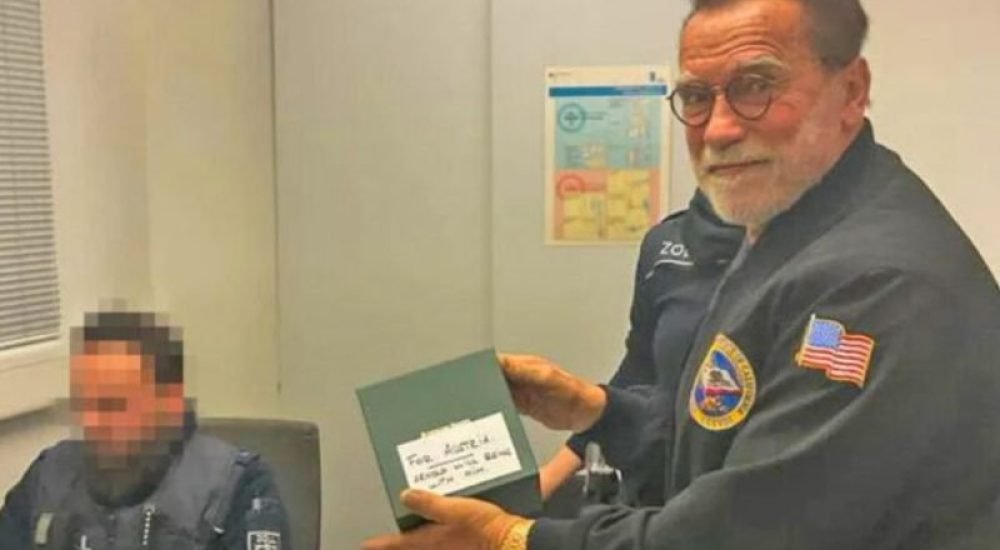 3b2e0e8f65890eb95f69abaa6ff775f9