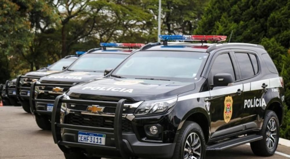 438588d78bec825bbf30df016ebee24f