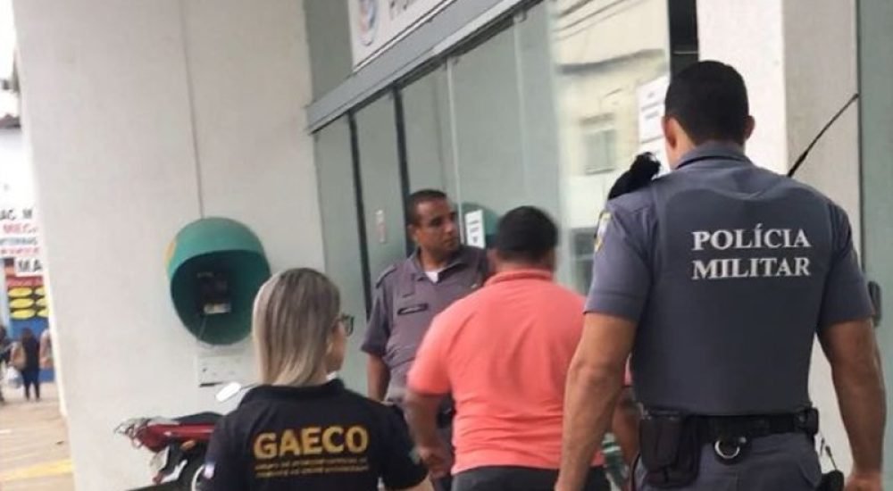 44152f18e720d1684d45df644d622f12