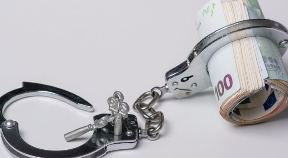 54e74905e89724e82e3694744c500a7a-1