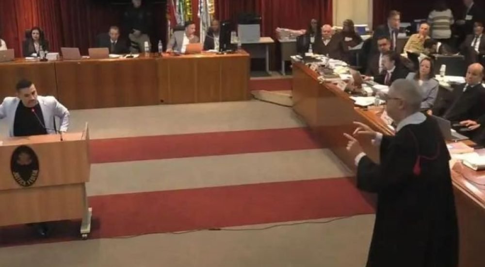 56d7815a69cadadd12de0282b77a9fd8