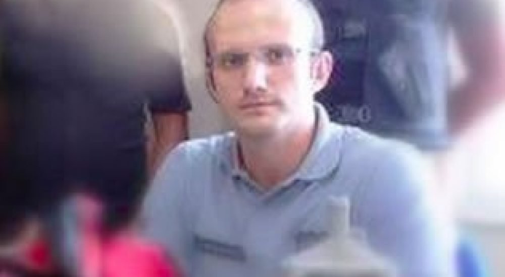 7ef23a30d416d14d2ab204c0c9e959d1