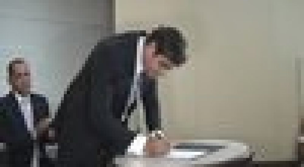 8915b4e8038be0e755da33617204e17f