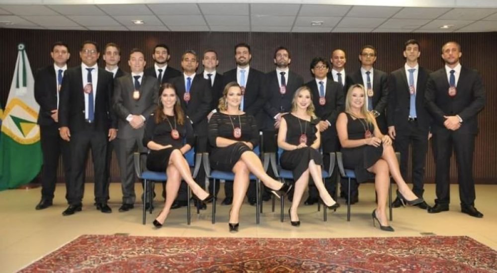 9c7b7c71a747fa9e84417fb5c183ea77