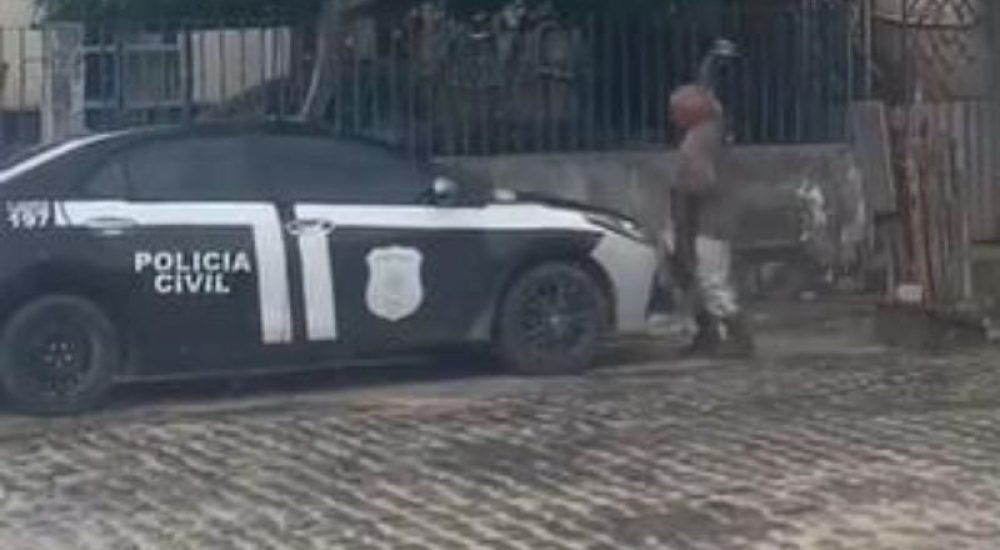 9f19a0f3693343a2fb328ab4316a458f