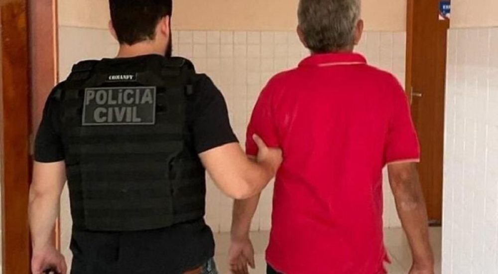 cb775e2a211a0a7640ea8578053b2697