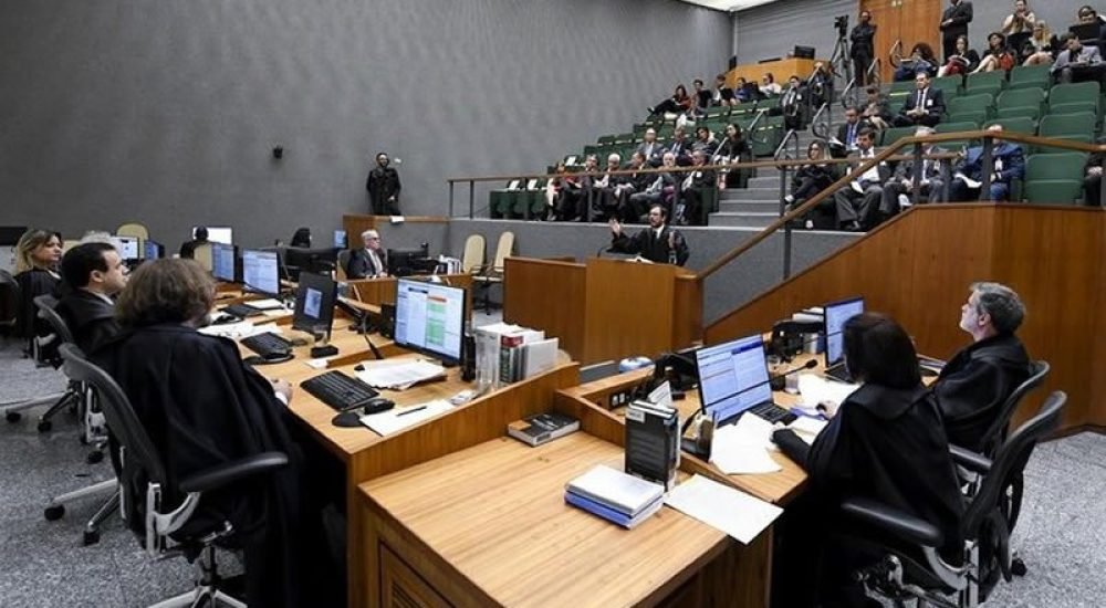 f8dfaec0254f2cea4ff79e00d2a4edc8